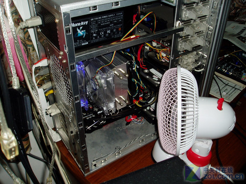 【求题目】核心过1GHz 玩家给GTX460吃大力丸