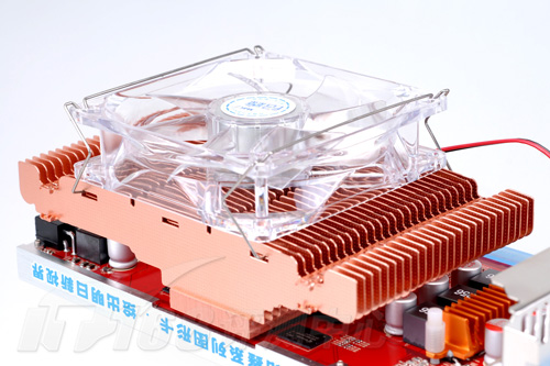 铭鑫图能剑风镭版Radeon HD4830散热器